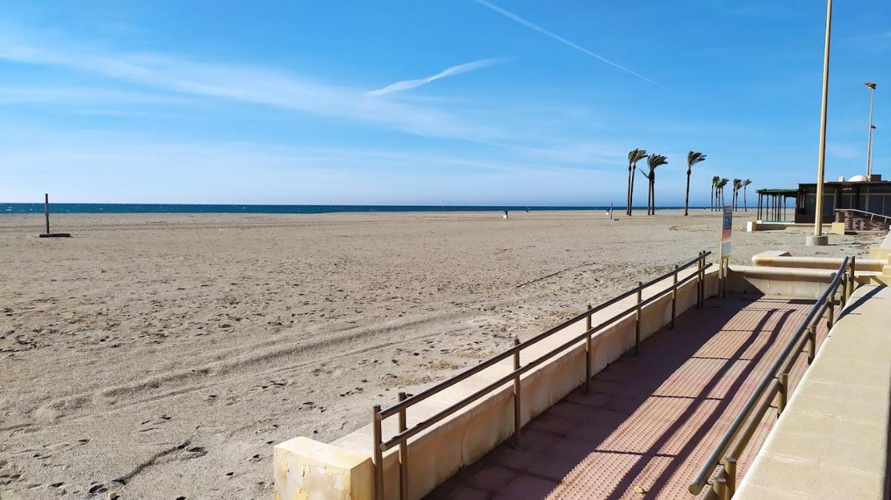 Coqueto Apartamento Con Terraza En La Playa Ροκέτας ντε Μαρ Εξωτερικό φωτογραφία
