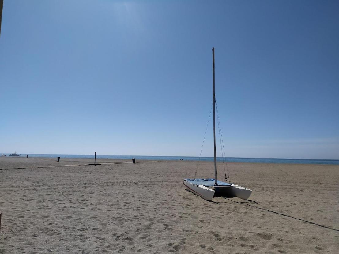 Coqueto Apartamento Con Terraza En La Playa Ροκέτας ντε Μαρ Εξωτερικό φωτογραφία